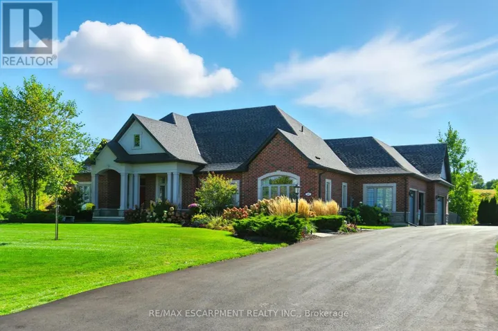 41 SHAKESPEARE ROAD, Hamilton (Greensville), Ontario L9H7R5