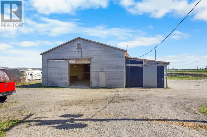 BARN - 1153 CANAL ROAD, Bradford West Gwillimbury (Bradford), Ontario L3Z4E2