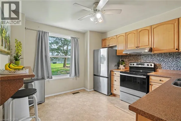 265 WILLIAMSBURG Road Unit# 16, Kitchener, Ontario N2E3H1