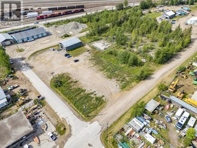716 14TH Street, Golden, British Columbia V0A1H0