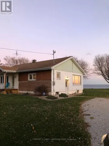 4578 TALBOT TRAIL, Chatham-Kent (Merlin), Ontario N0P2A0