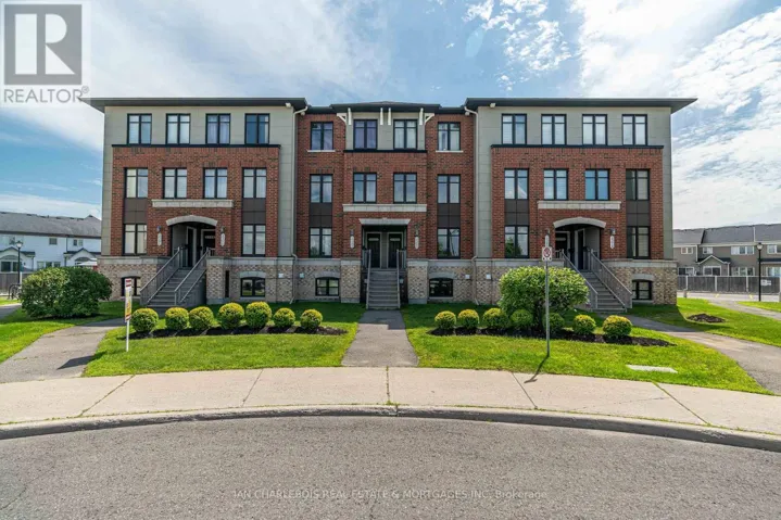 10 - 2382 ESPRIT DRIVE, Ottawa, Ontario K4A0T5