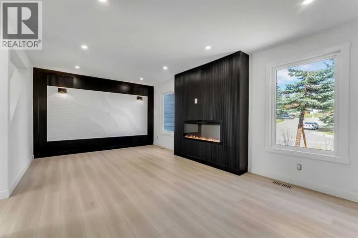 62 Deer Ridge Way SE, Calgary, Alberta T2J5Y6
