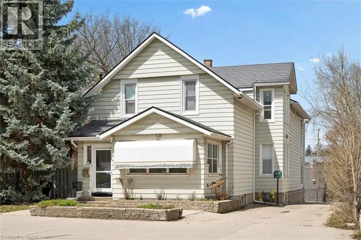 64 FRANCIS Street N, Kitchener, Ontario N2H5B5