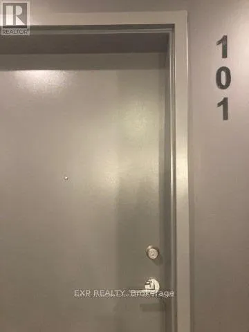 101 - 110 FERGUS AVENUE, Kitchener, Ontario N2A2H2