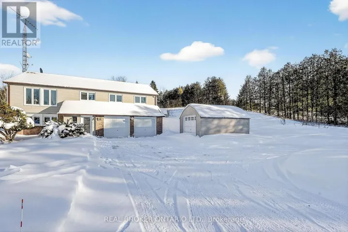 16 OLD CARRIAGE ROAD, East Garafraxa, Ontario L9W5A3
