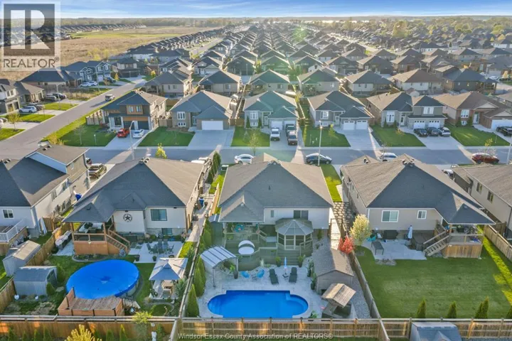 360 LAVERS CRESCENT, Amherstburg, Ontario N9V4C8