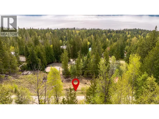 Castle Heights Lot# 68, Anglemont, British Columbia V0E1M8