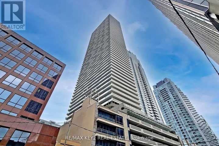 4510 - 2221 YONGE STREET, Toronto (Mount Pleasant West), Ontario M4S0B8