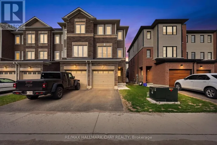 21 PUMPKIN CORNER CRESCENT, Barrie, Ontario L9J0T5