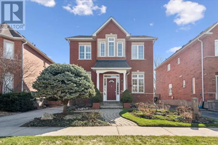 2484 CAPILANO CRESCENT, Oakville (RO River Oaks), Ontario L6H6L4