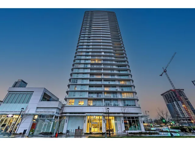 2207 13685 102 AVENUE, Surrey, British Columbia V3T1N7