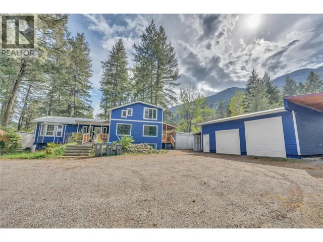 1498 Main Street, Olalla, British Columbia V0X1N6