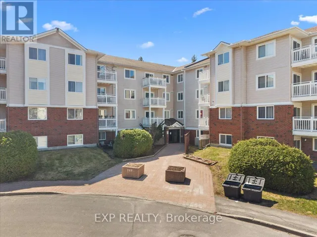 15 - 268 LORRY GREENBERG DRIVE, Ottawa, Ontario K1T3K1