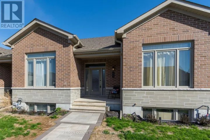 55 ATHABASKA DRIVE, Belleville (Thurlow Ward), Ontario K8N0T1