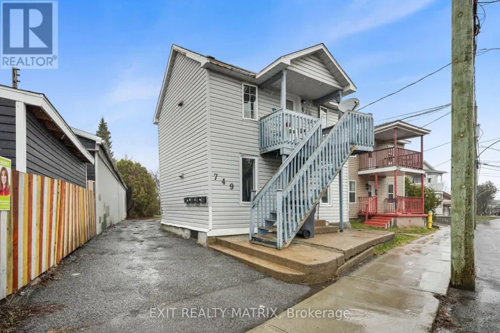 749 REGENT STREET, Hawkesbury, Ontario K6A1G5