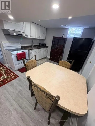 2 CORTEZ COURT, Brampton (Northwood Park), Ontario L6X3Z4