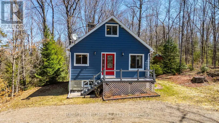 1066 LOOP ROAD, Highlands East (Monmouth), Ontario K0L1C0