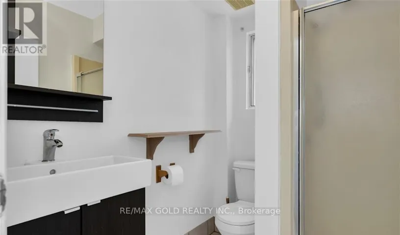 BSMT - 746 KING STREET W, Hamilton (Westdale), Ontario L8S1J8