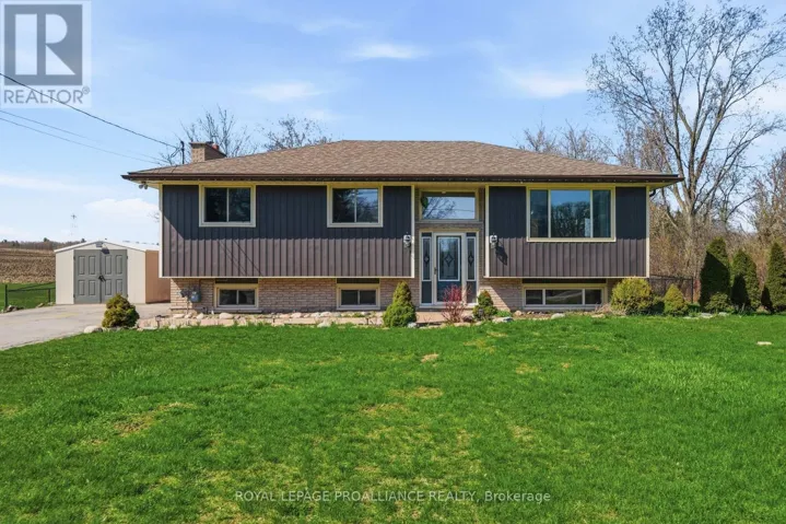 585 LESTER ROAD, Quinte West (Sidney Ward), Ontario K8V5P8