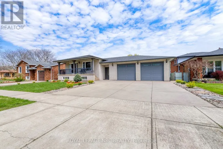 5 ROYCE AVENUE, Hamilton (Stoney Creek), Ontario L8G4C9