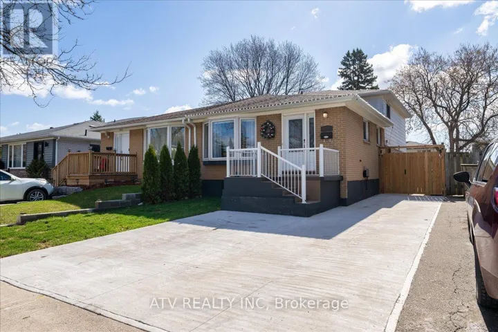 2504 GLAMWORTH CRESCENT, Mississauga (Sheridan), Ontario L5K1G3