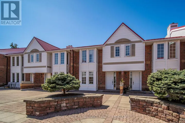66 - 1 PLACE D'ARMES, Kingston (East of Sir John A. Blvd), Ontario K7K6S4