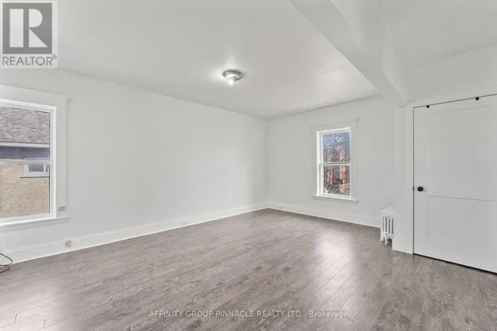 UPPER - 255 KENT STREET W, Kawartha Lakes (Lindsay), Ontario K9V2Z3