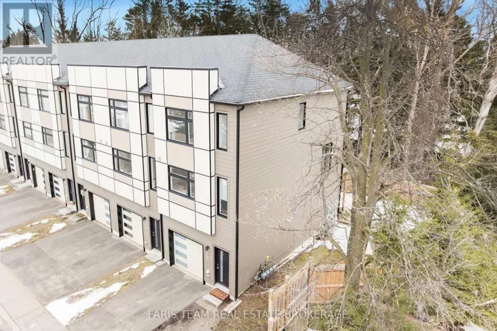 52 - 540 ESSA ROAD, Barrie (Holly), Ontario L4N9E5
