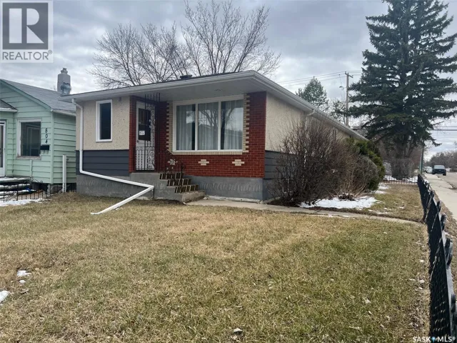 802 PRINCESS STREET, Regina, Saskatchewan S4T3X9