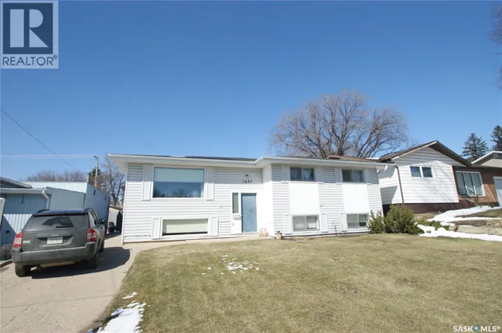 1637 Edward AVENUE, Saskatoon, Saskatchewan S7K3B5