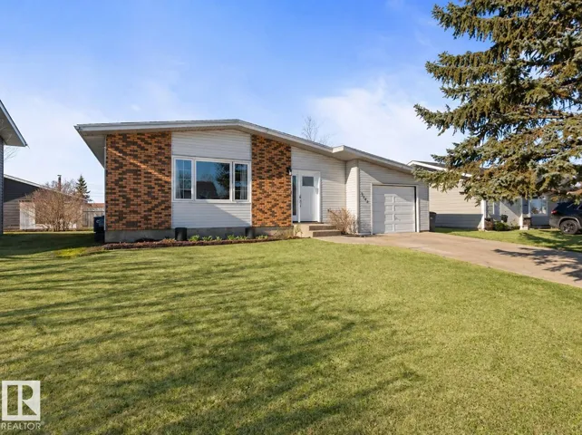 1404 7 AV, Cold Lake, Alberta T9M1B4