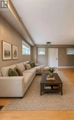 20 C HOSKINS SQUARE, Brampton (Central Park), Ontario L6S2N6