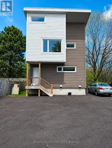 20 C HOSKINS SQUARE, Brampton (Central Park), Ontario L6S2N6