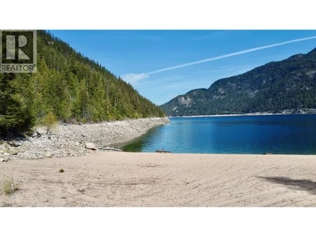 Lot 3 SHIELDS BEACH, Robson, British Columbia V0V0V0