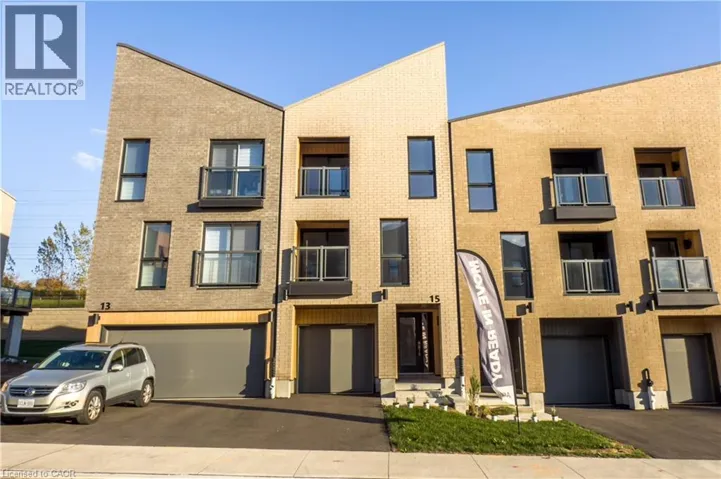 15 URBANE Boulevard, Kitchener, Ontario N2E0H8