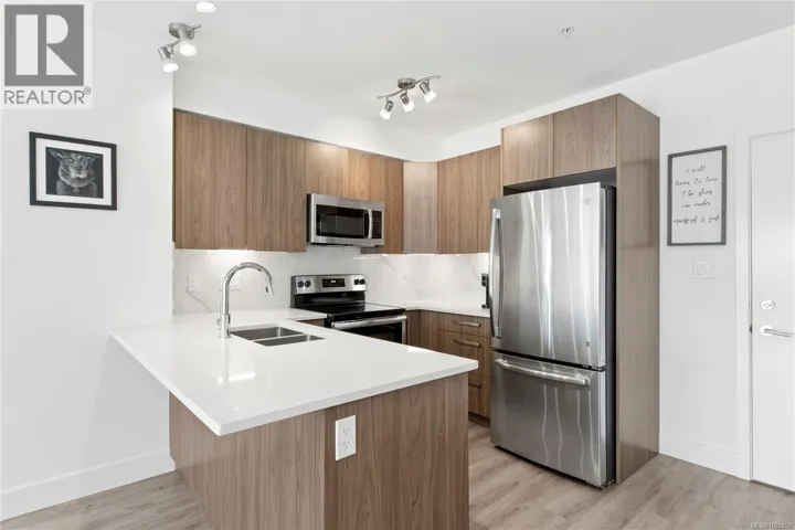 305 3070 Kilpatrick Ave, Courtenay, British Columbia V9N0G7