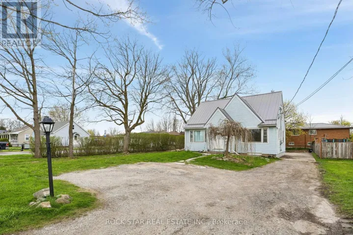 428 THOROLD ROAD, Welland (West Welland), Ontario L3C3W6