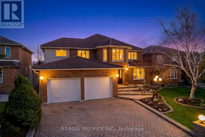 112 BOURBON STREET, Vaughan (East Woodbridge), Ontario L4L6Y9