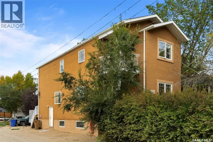 1358 Arthur STREET, Regina, Saskatchewan S4T4V8