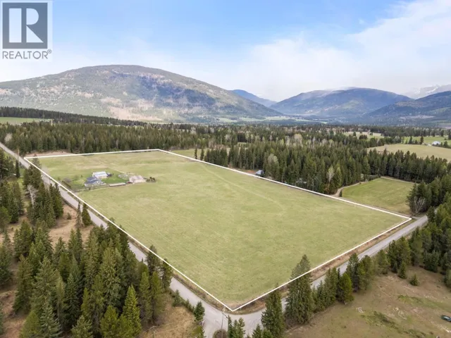 59 Beaven Road, Cherryville, British Columbia V0E2G3