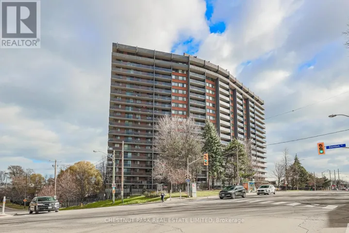 801 - 757 VICTORIA PARK AVENUE, Toronto (Oakridge), Ontario M4C5N8