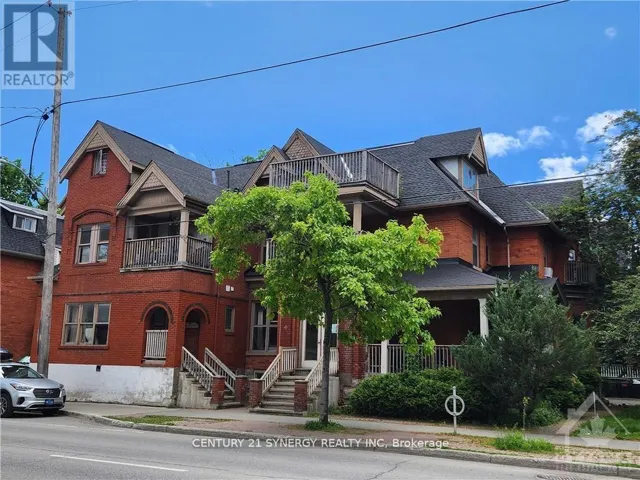 2 - 450 MACLAREN STREET, Ottawa, Ontario K1R5K6