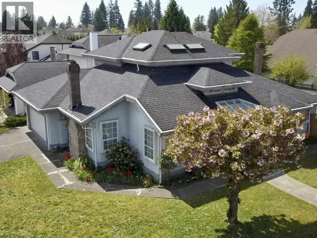 1888 WALNUT CRESCENT, Coquitlam, British Columbia V3J7T2