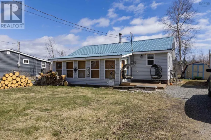 60 Jackson Point Road, Tidnish Bridge, Nova Scotia B4H3X9