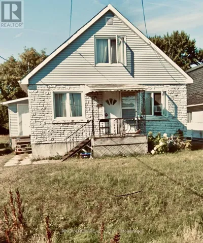 1146 GABRIEL STREET, Ottawa, Ontario K1C1K8