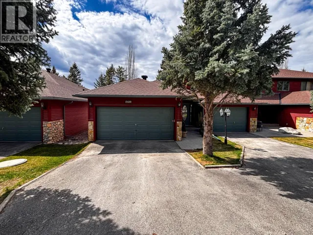 4941 Hot Springs Road Unit# 6, Fairmont Hot Springs, British Columbia V0B1L1