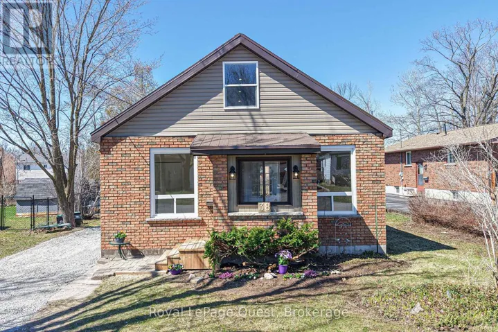 38 ADAIR STREET, Orillia, Ontario L3V2X2
