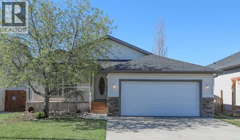 412 Highland Close, Strathmore, Alberta T2A3M9