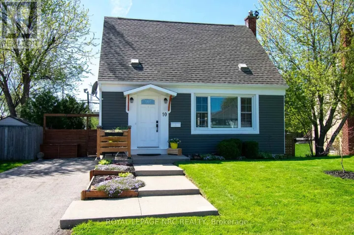 10 BLAIN PLACE N, St. Catharines (E. Chester), Ontario L2P2R5